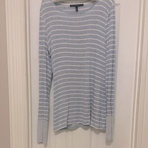 NEW White House Black Market Baby Blue Heather and White Top;Soft;Sleek